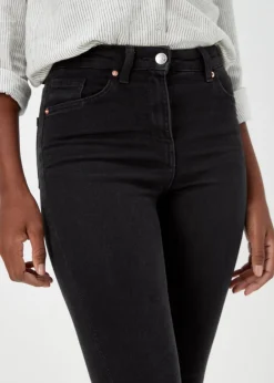 Jeans & Jeggings><noscript><img width=