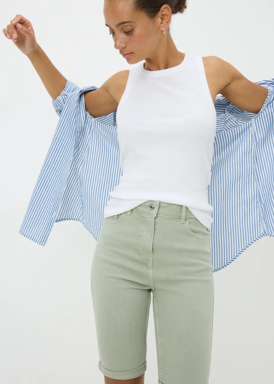 Shorts>Papaya Denim April Green Denim Knee Shorts