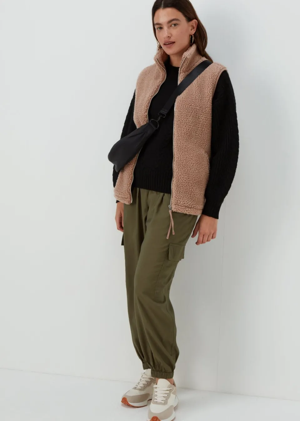 Coats & Jackets>Papaya Borg Gilet Beige