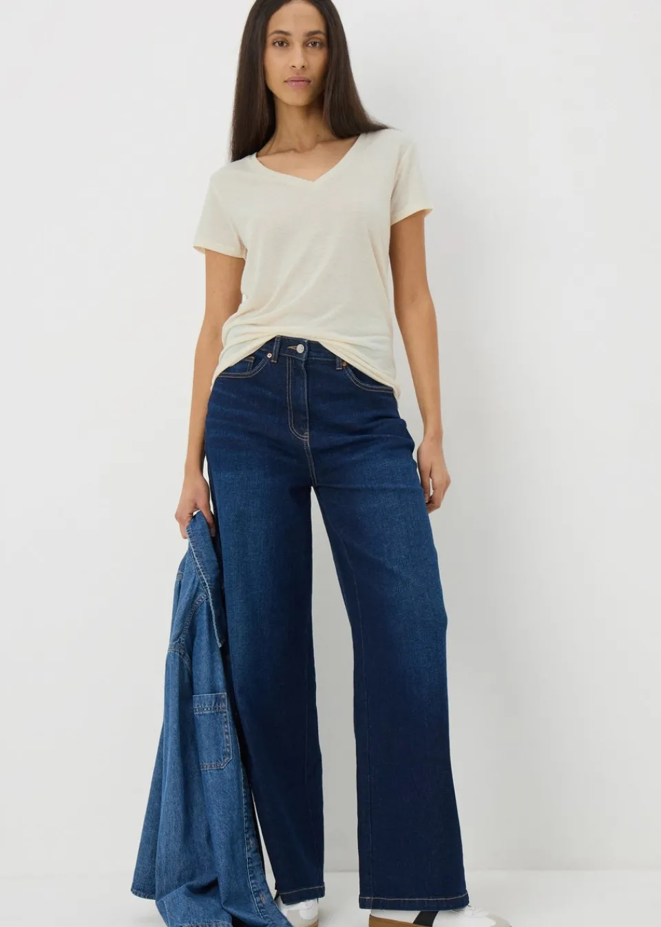 T-Shirts>Papaya Beige Linen Blend V-Neck T-Shirt