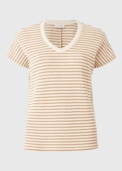 T-Shirts><noscript><img width=