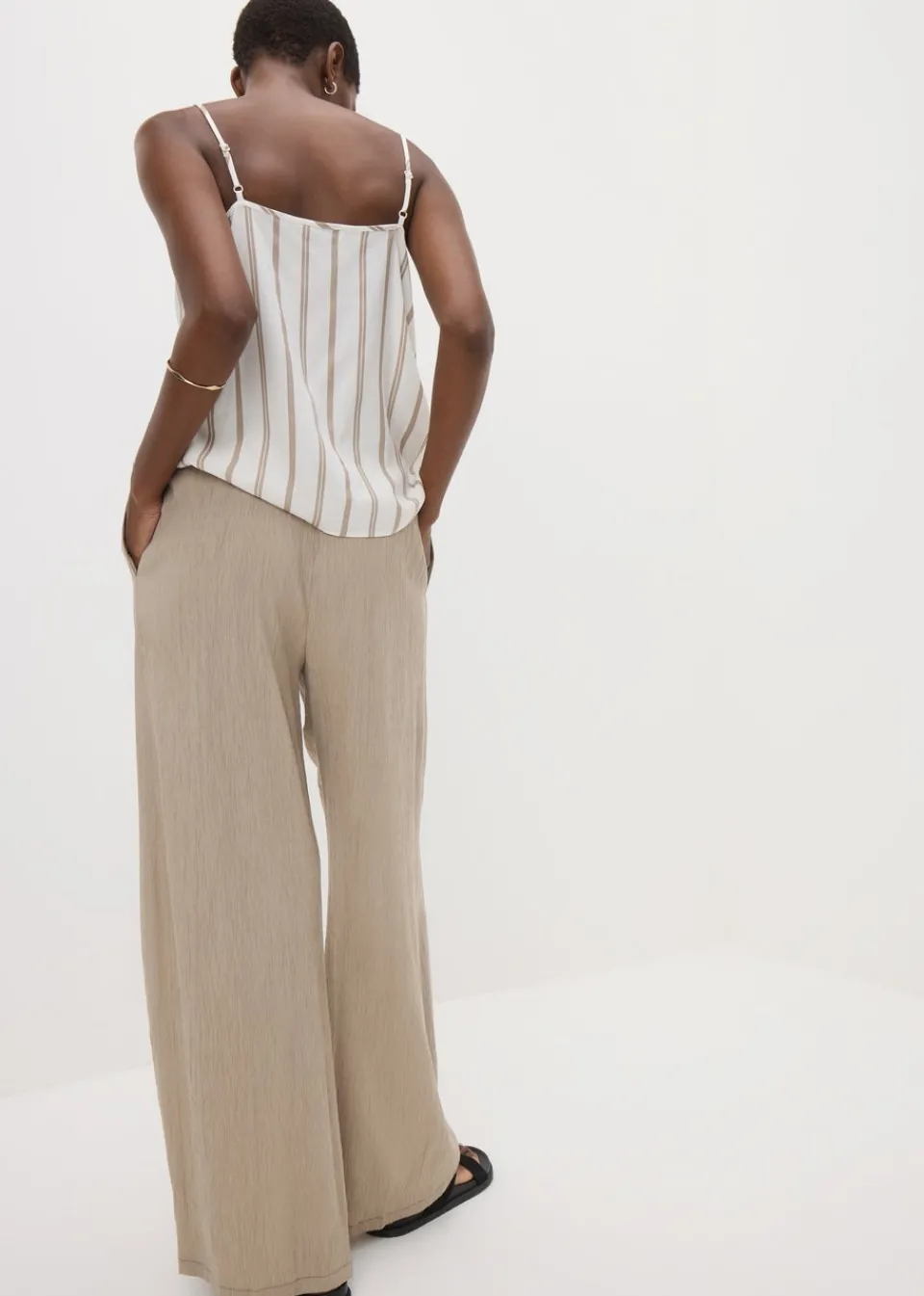 Trousers>Papaya Textured Wide Leg Trousers Beige