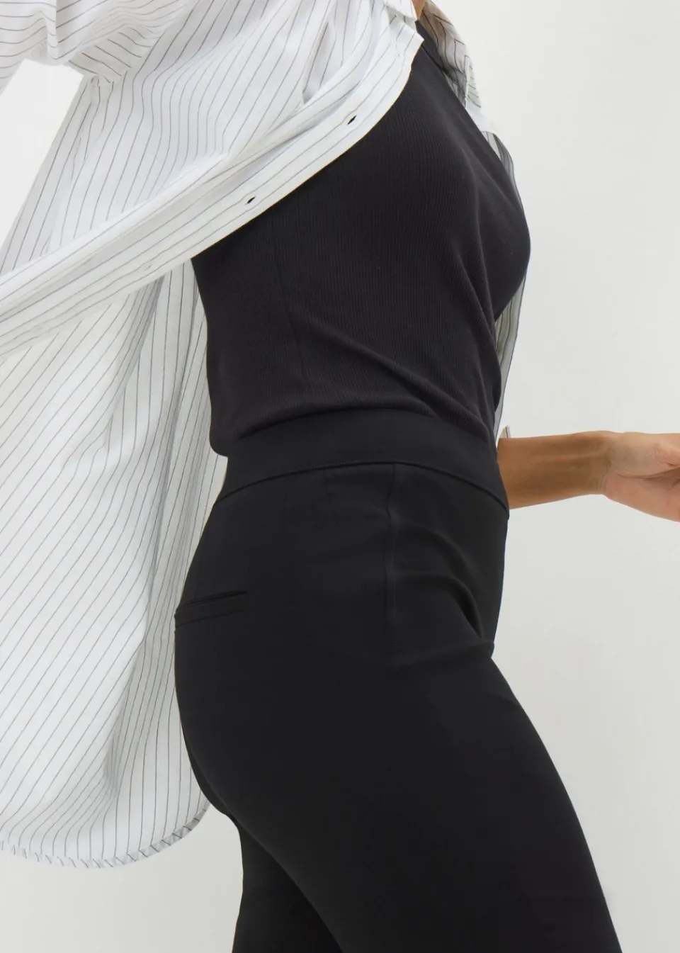 Trousers>Papaya Black Bengaline Cropped Trousers