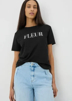 T-Shirts><noscript><img width=