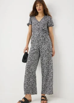 Jumpsuits & Playsuits><noscript><img width=