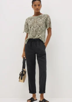 Trousers><noscript><img width=