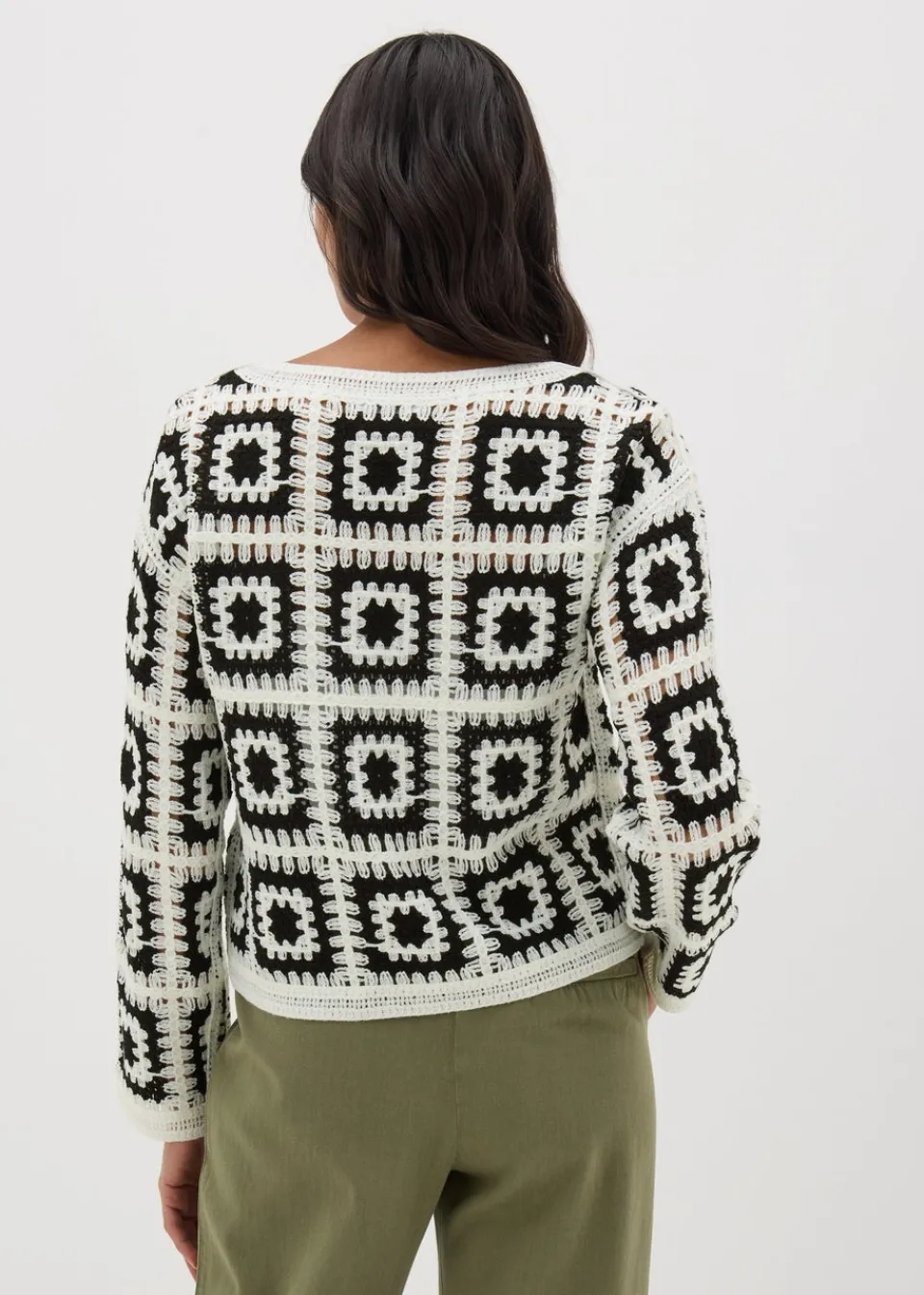 Tops>Papaya Monochrome Patchwork Crochet Jumper Black