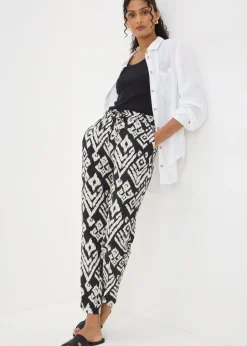 Trousers><noscript><img width=
