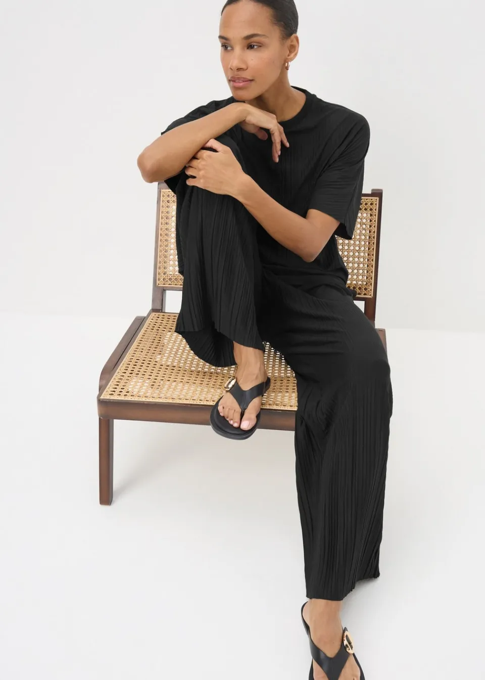 T-Shirts>Papaya Black Plisse Co Ord T-Shirt