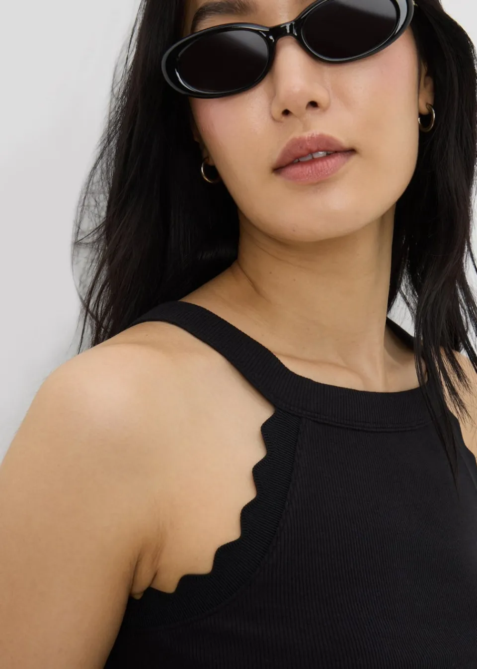 Tops>Papaya Scalloped Edge Racer Back Vest Top Black