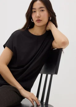 T-Shirts>Papaya Black Seam Front T-Shirt