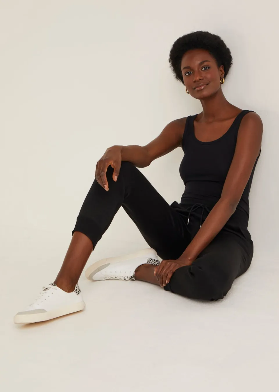 Trousers>Papaya Tapered Drawstring Jogging Bottoms Black