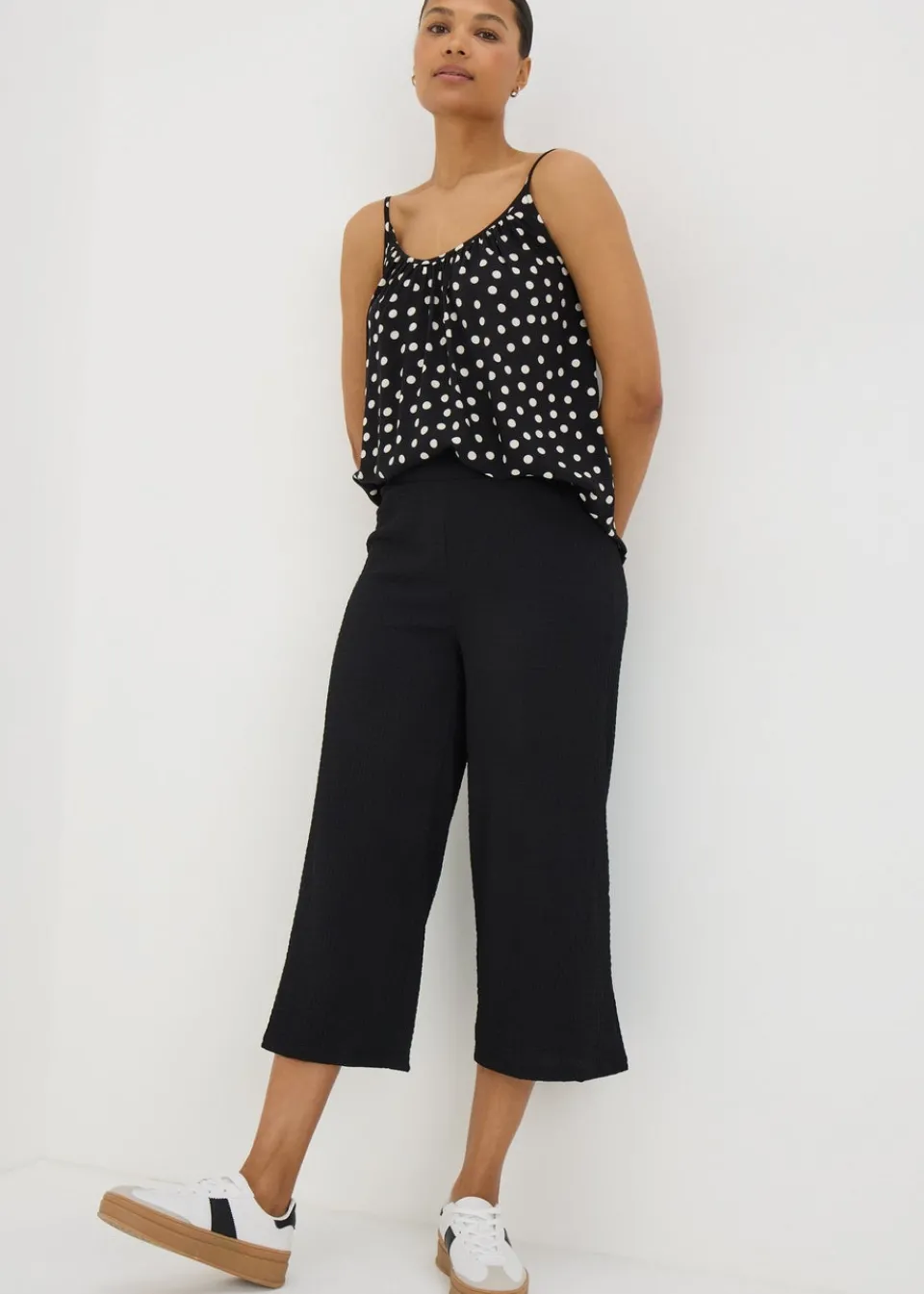 Trousers>Papaya Black Textured Cropped Wide Leg Trousers