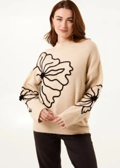 Tops>Blue Vanilla Beige Large Flower Embroidery Jumper