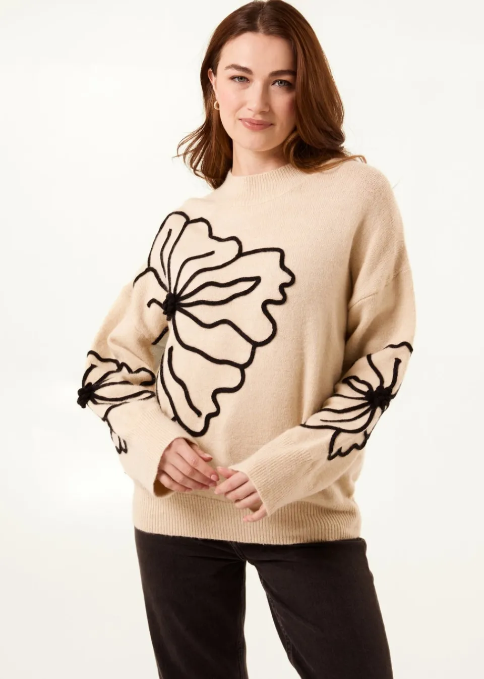 Tops>Blue Vanilla Beige Large Flower Embroidery Jumper
