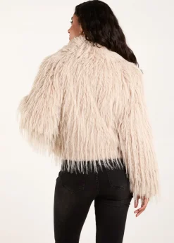 Coats & Jackets><noscript><img width=