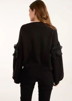 Tops>Blue Vanilla Black Applique Flower Jumper