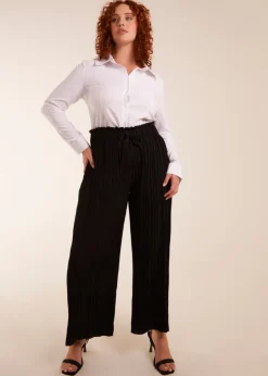 Trousers><noscript><img width=