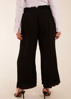 Trousers><noscript><img width=