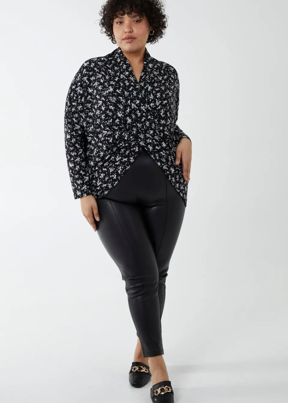 Tops>Blue Vanilla Black Curve Draped Dip Hem Top