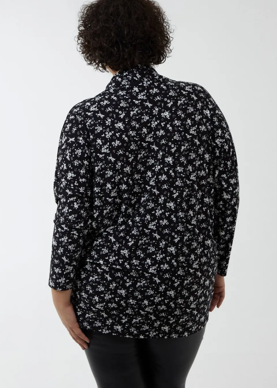 Tops>Blue Vanilla Black Curve Draped Dip Hem Top