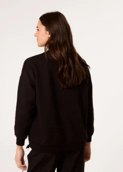 Loungewear><noscript><img width=