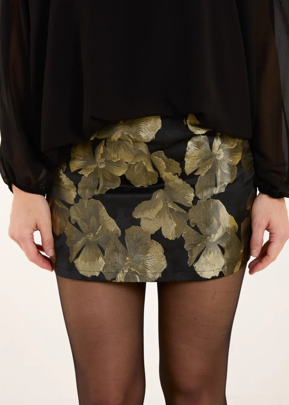 Skirts>Blue Vanilla Black Floral Jaquard Mini Skirt