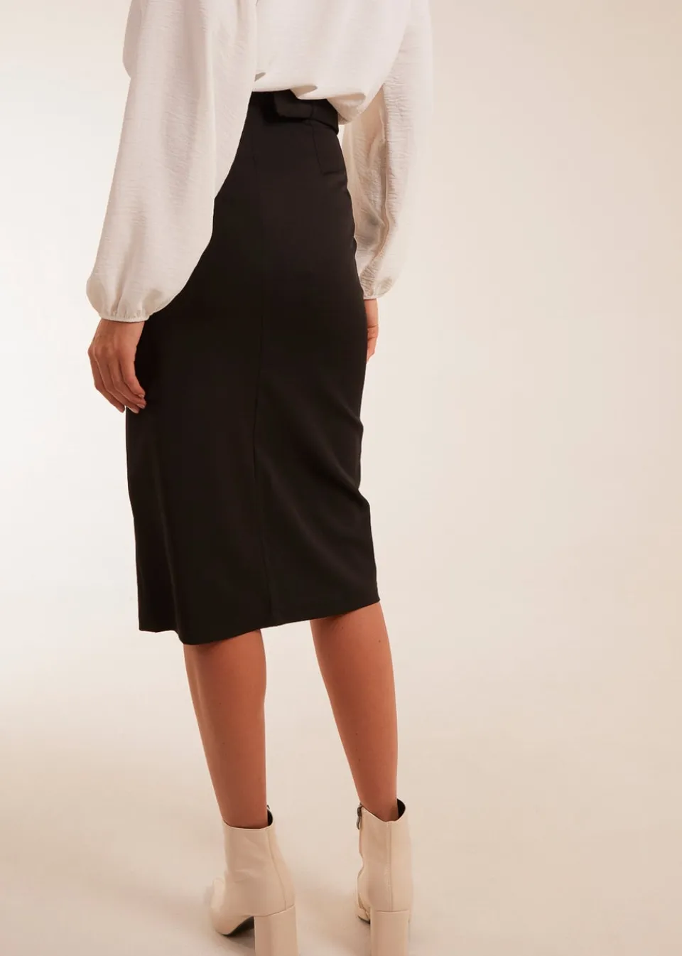 Skirts>Blue Vanilla Black Front Split Midi Utility Skirt