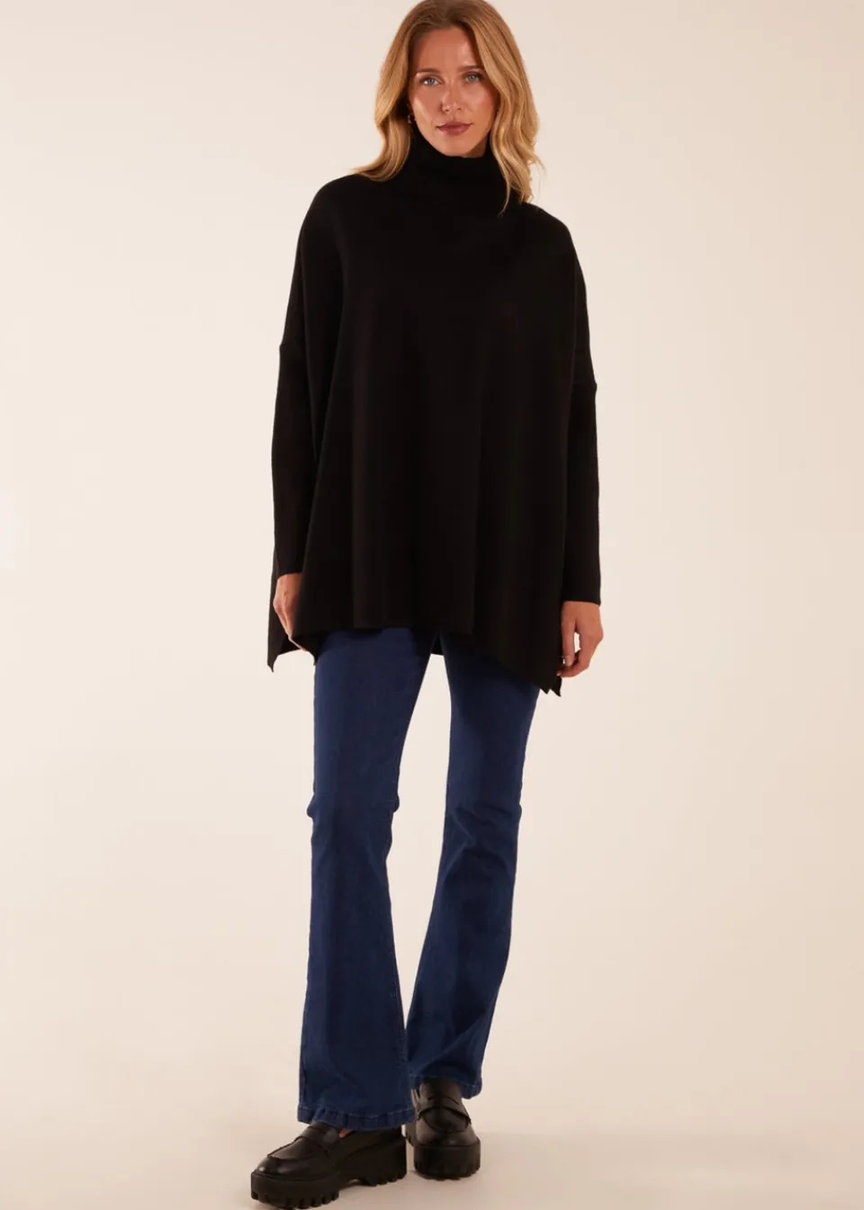 Tops>Blue Vanilla High Neck Boxy Jumper Black