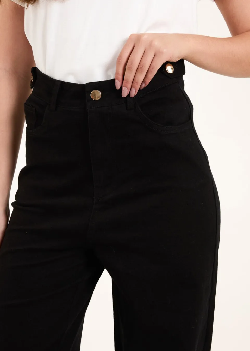 Jeans & Jeggings>Blue Vanilla Black Plain Wide Leg Trousers