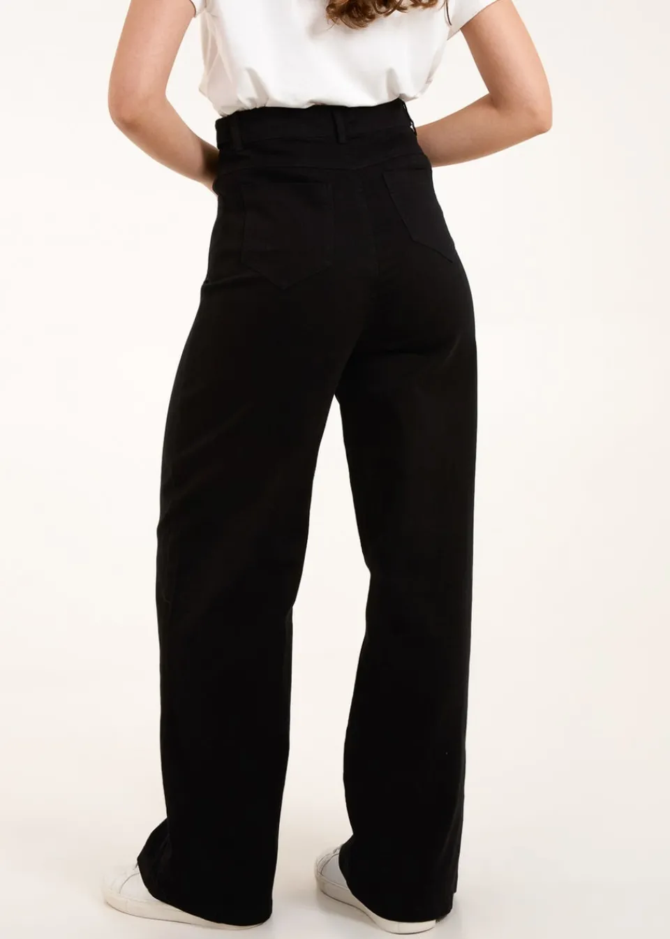 Jeans & Jeggings>Blue Vanilla Black Plain Wide Leg Trousers