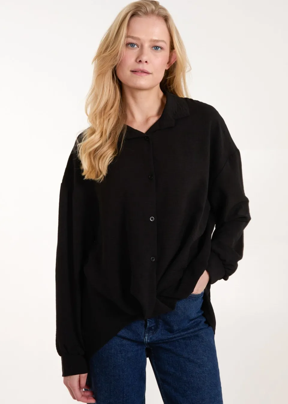 Tops>Blue Vanilla Black Twist Front Shirt