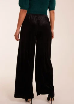 Trousers><noscript><img width=