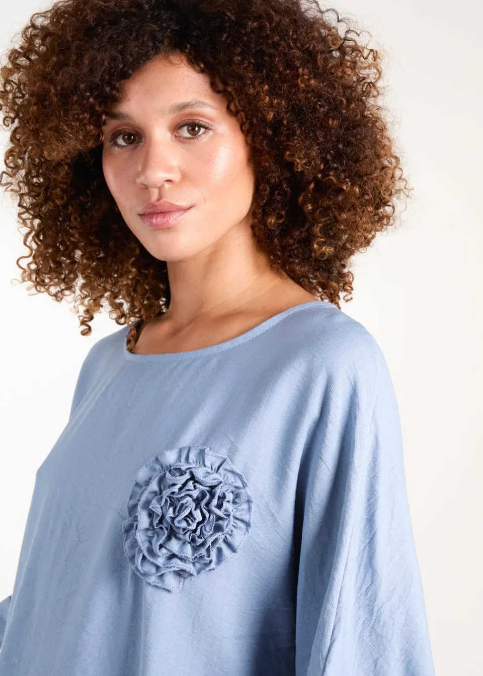 T-Shirts>Blue Vanilla Corsage Top Blue