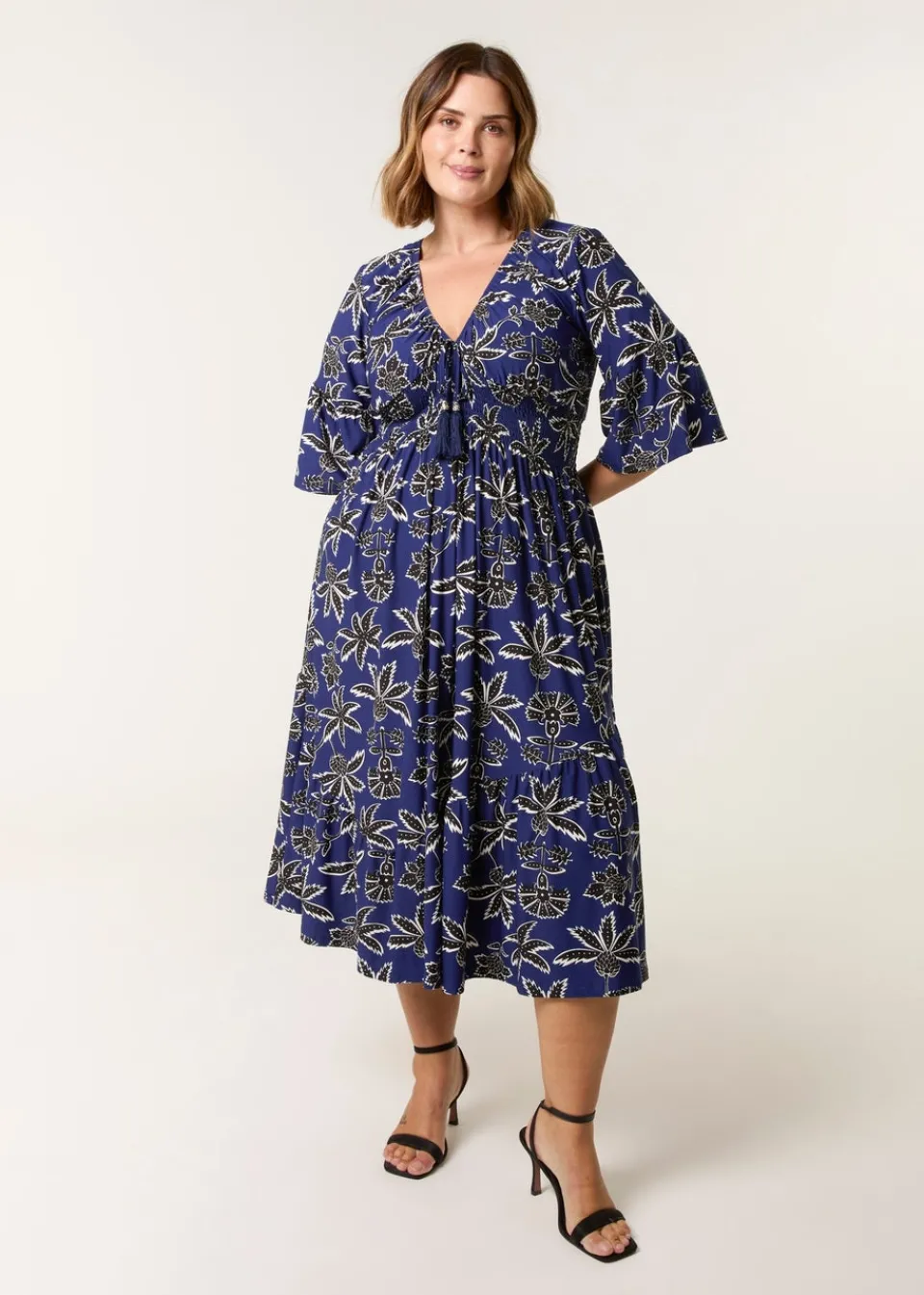 Dresses>Blue Vanilla Blue Curve Elasticated V Neck Tassel Tie Midi Dress