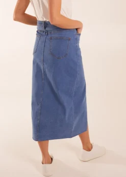 Skirts><noscript><img width=