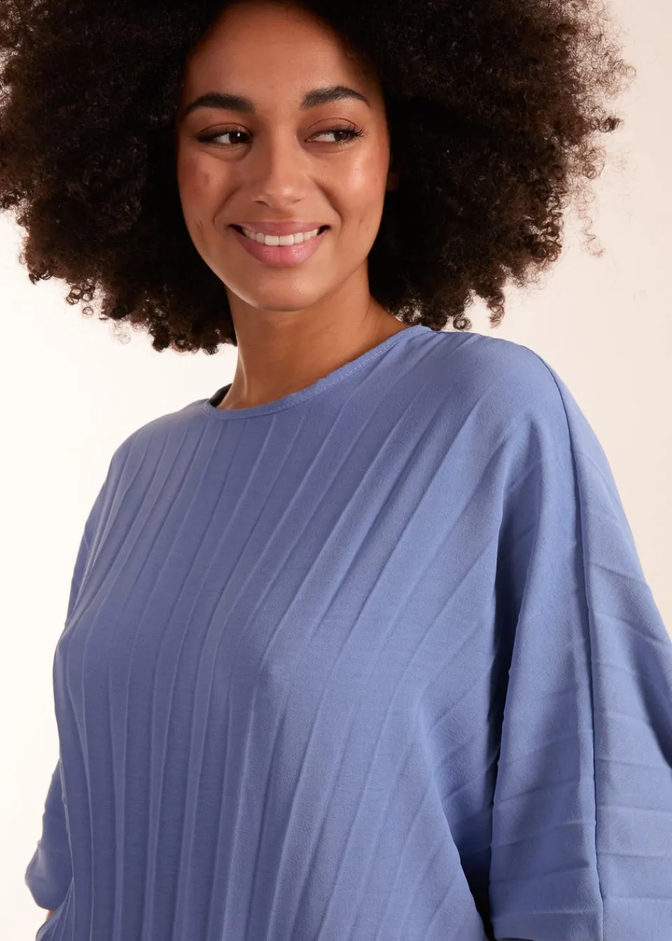 Tops>Blue Vanilla Pleated Batwing Top Blue