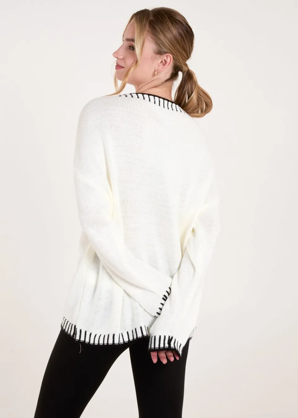 Tops>Blue Vanilla Cream Stitch Edge Round Neck Jumper