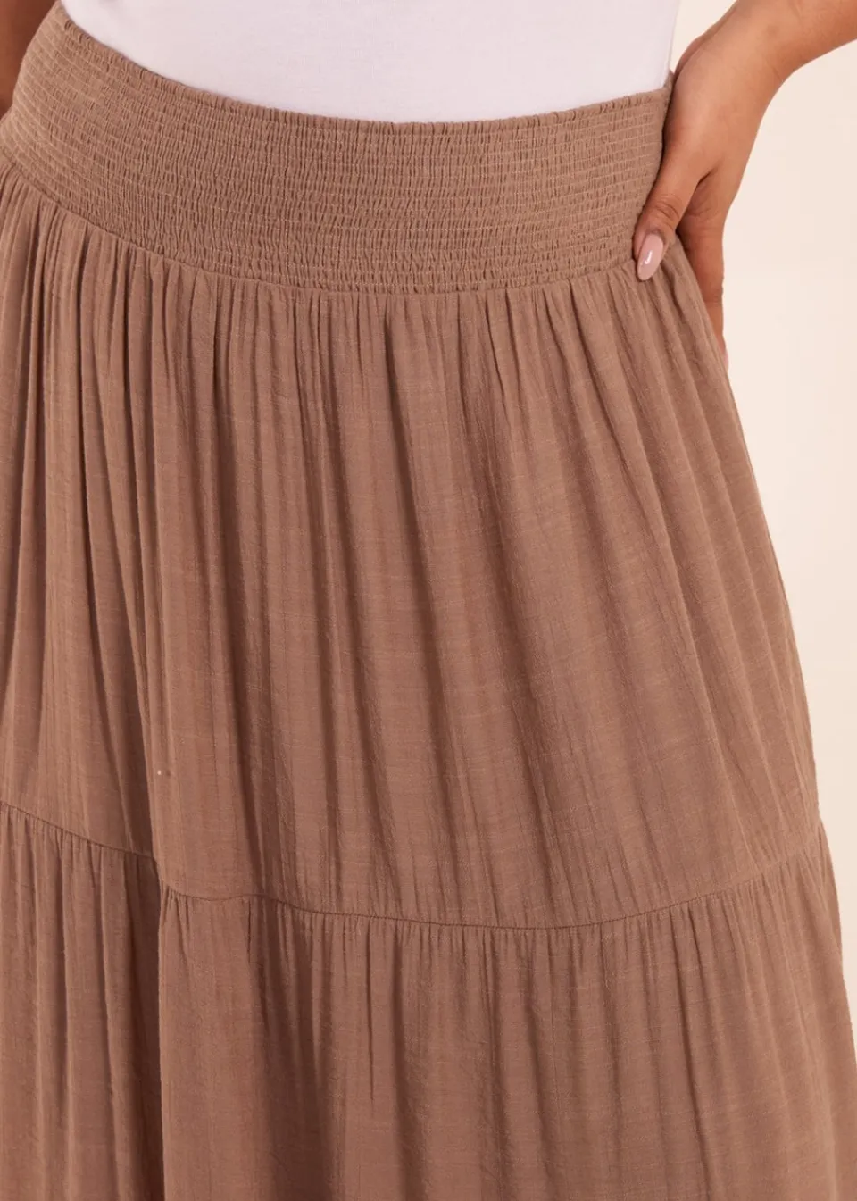 Skirts>Blue Vanilla Curve Brown Tiered Shirred Maxi Skirt