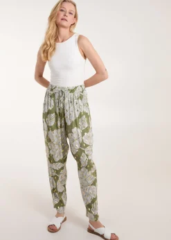 Trousers>Blue Vanilla Green Printed Trousers