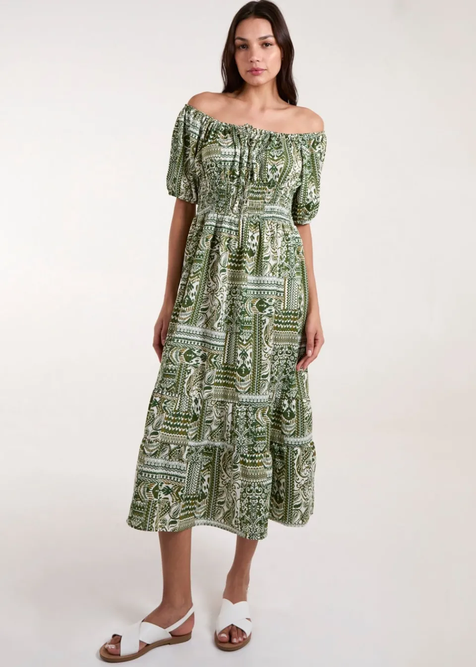 Dresses>Blue Vanilla Green Scoop Neck Paisley Midi Dress