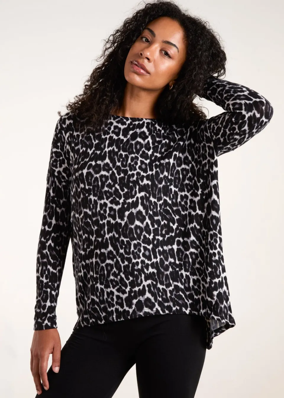 Tops>Blue Vanilla Grey Animal Print Long Sleeve Bow Back Top