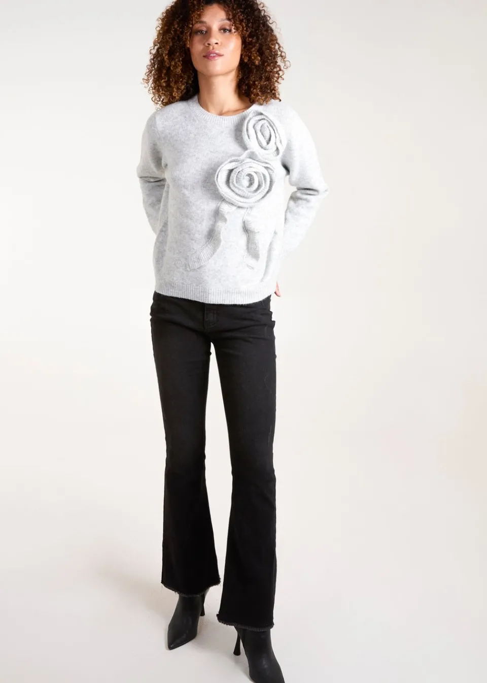 Tops>Blue Vanilla Grey Knit Corsage Flower Jumper