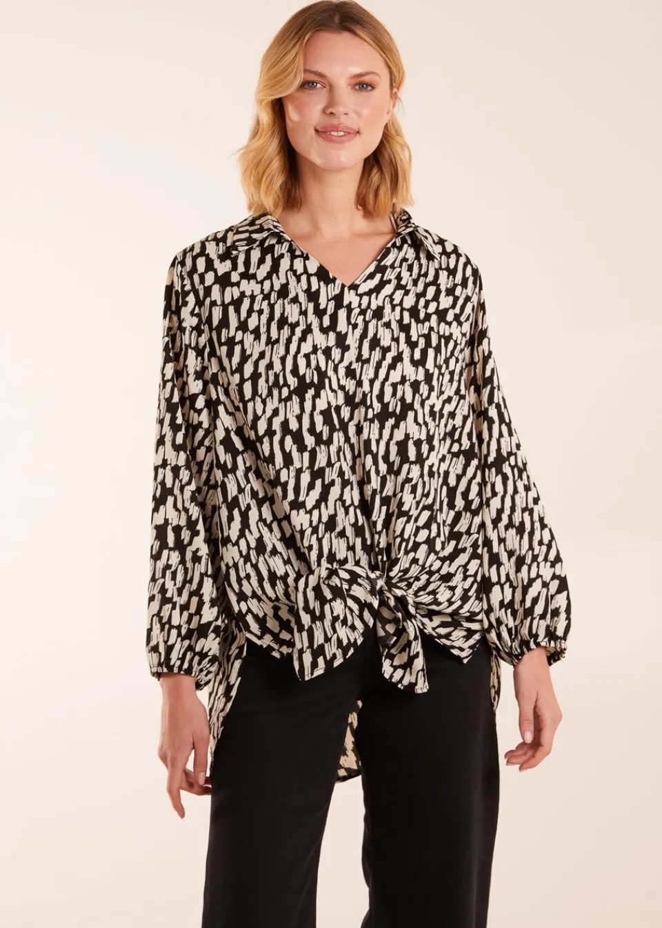 Tops>Blue Vanilla High Low Hem Tie Knot Blouse