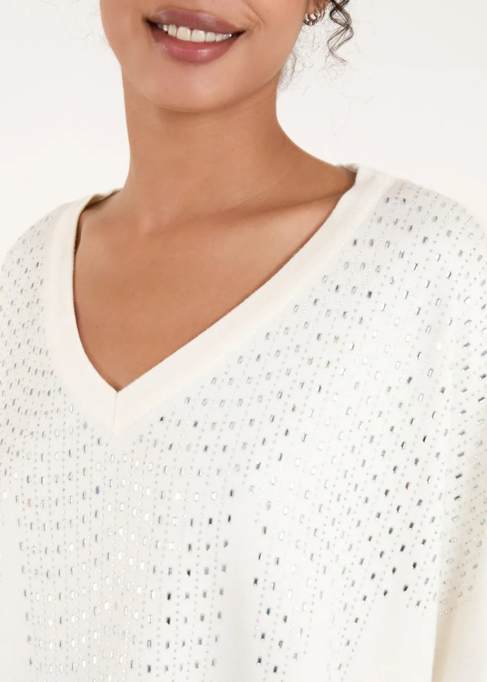 Tops>Blue Vanilla Ivory Diamante V Neck Jumper