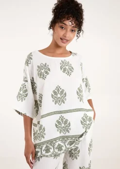 Tops>Blue Vanilla Khaki Border Print Top