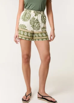 Shorts><noscript><img width=