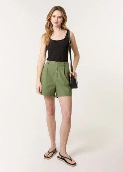 Shorts>Blue Vanilla Khaki Shorts With Pleated Design