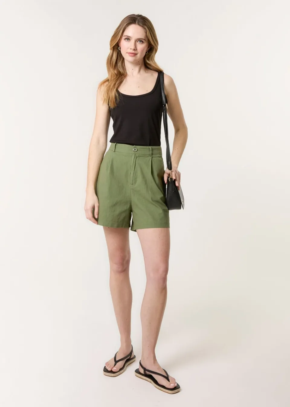 Shorts>Blue Vanilla Khaki Shorts With Pleated Design
