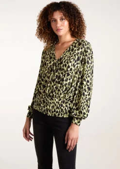 Tops>Blue Vanilla Khaki Wrap Front Geometric Deep Hem Band Top